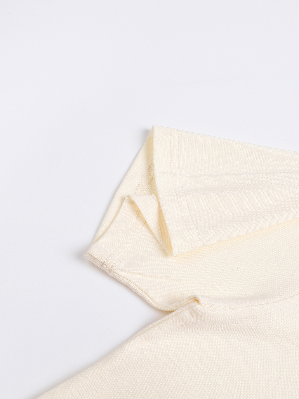 Unisex Classic T-Shirt – Custom Basics | Tapstitch-14