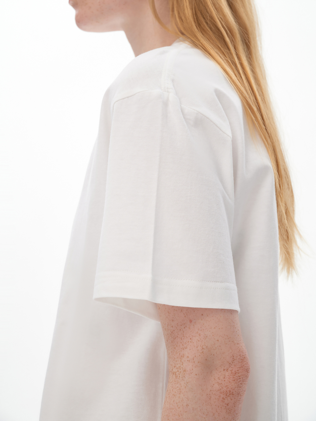Unisex Classic T-Shirt – Custom Basics | Tapstitch-9