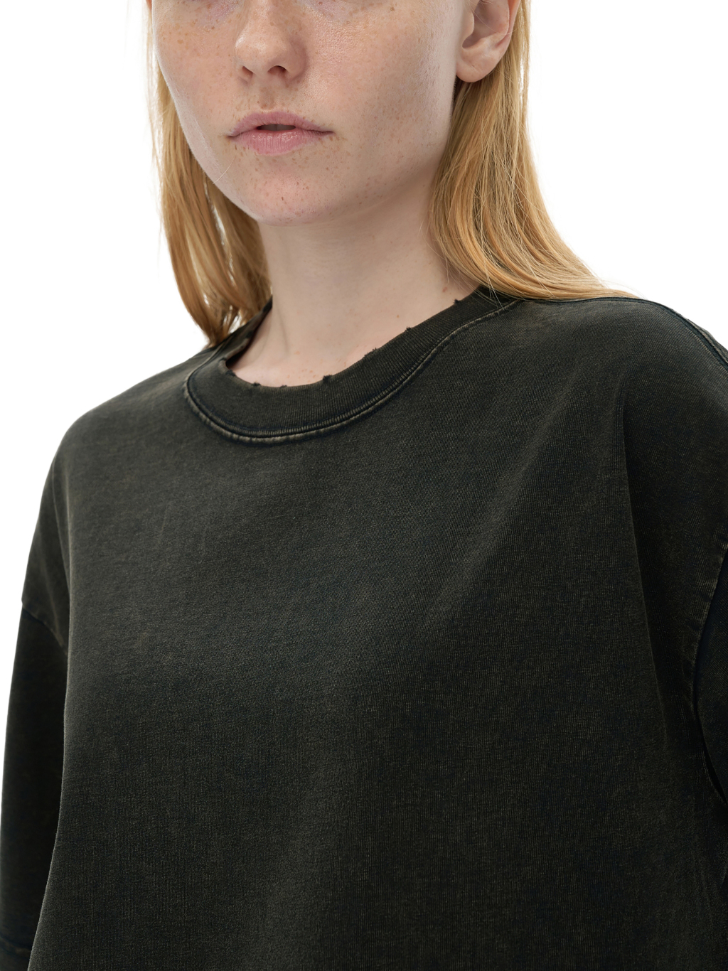 Frayed Vintage Washed T-Shirt – Essential Streetwear | Tapstitch-11