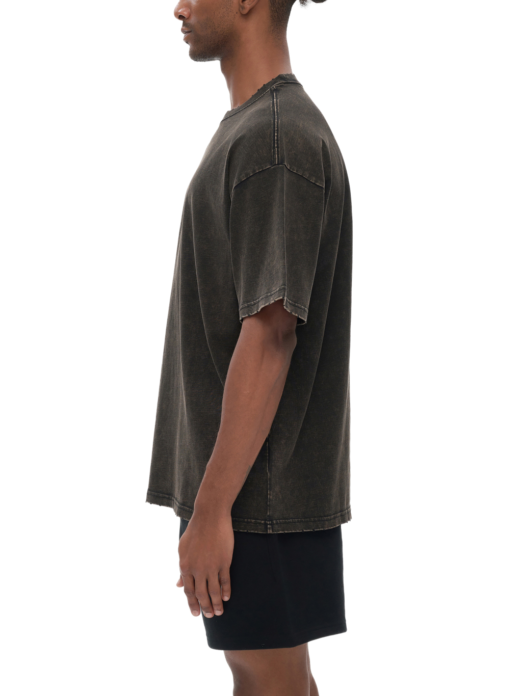 Frayed Vintage Washed T-Shirt – Essential Streetwear | Tapstitch-4