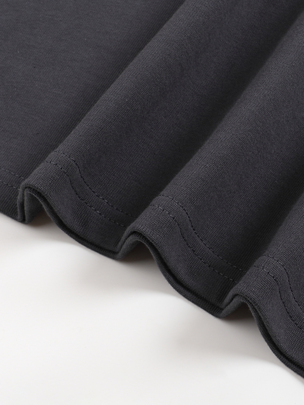 Boxy One-Piece Cut T-Shirt – Essential Streetwear | Tapstitch-11