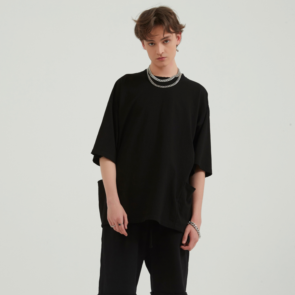 Streetwear Unisex Side Pockets T-shirt - Print On Demand | HugePOD-3