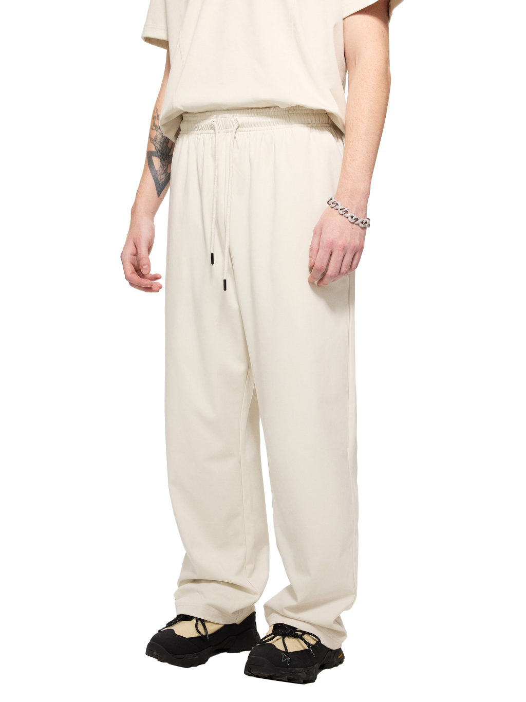 Mesh-Lined Quick-Dry Athletic Pants – Activewear | Tapstitch-4