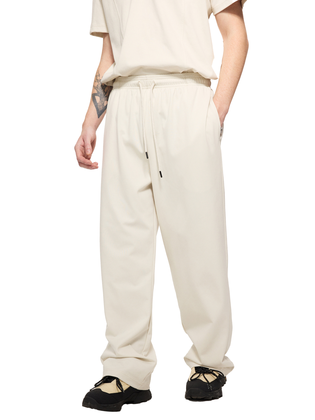 Mesh-Lined Quick-Dry Athletic Pants – Activewear | Tapstitch-7