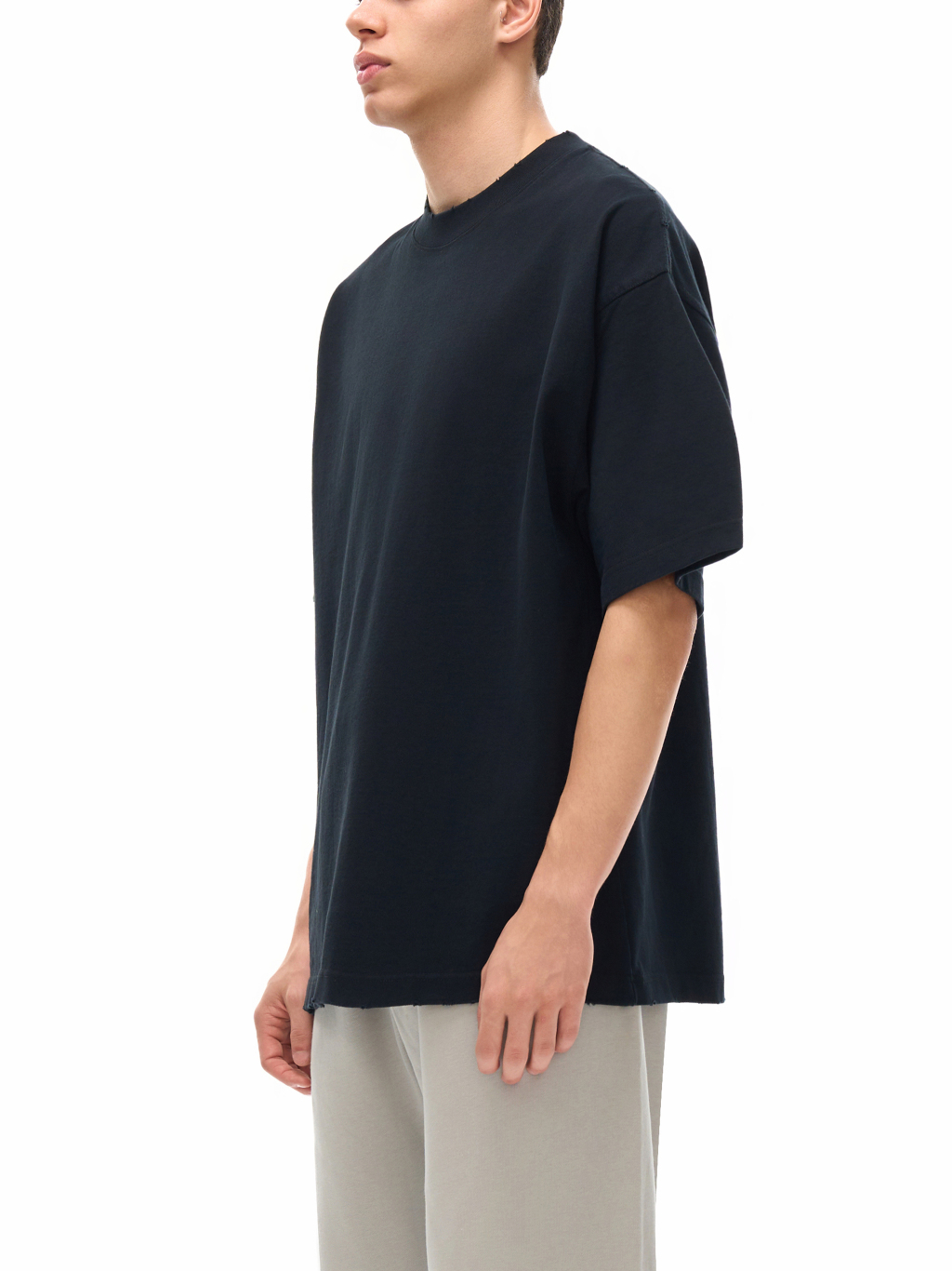 Hand-Frayed Heavyweight T-Shirt – Vintage Streetwear | Tapstitch-7