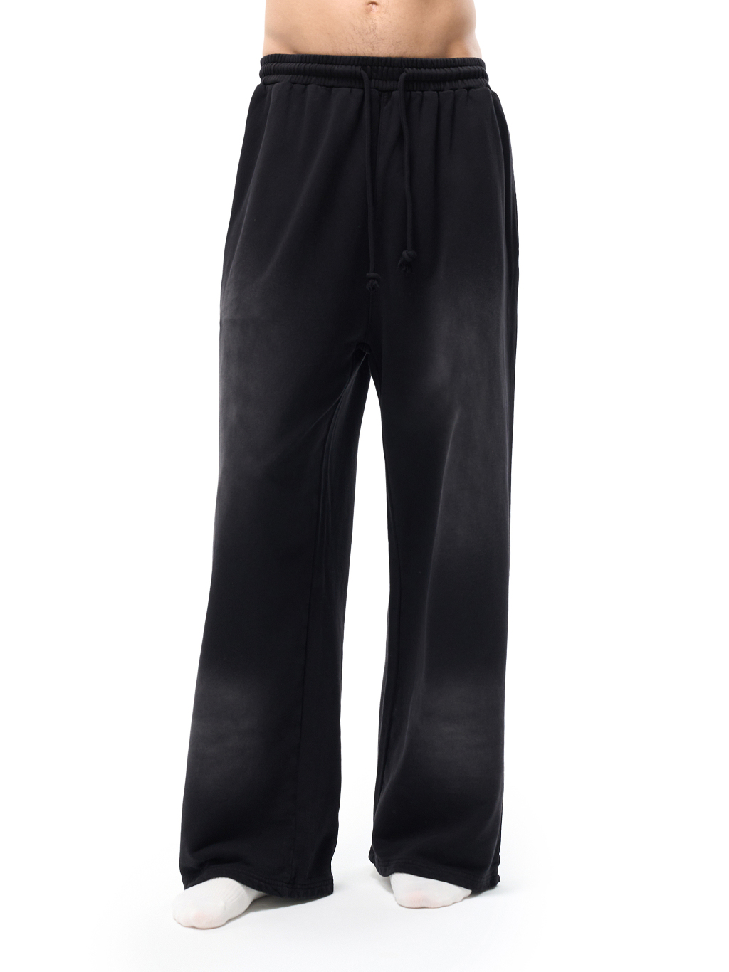 Monkey Washed Loose Fit Sweatpants – Essential Streetwear | Tapstitch-6