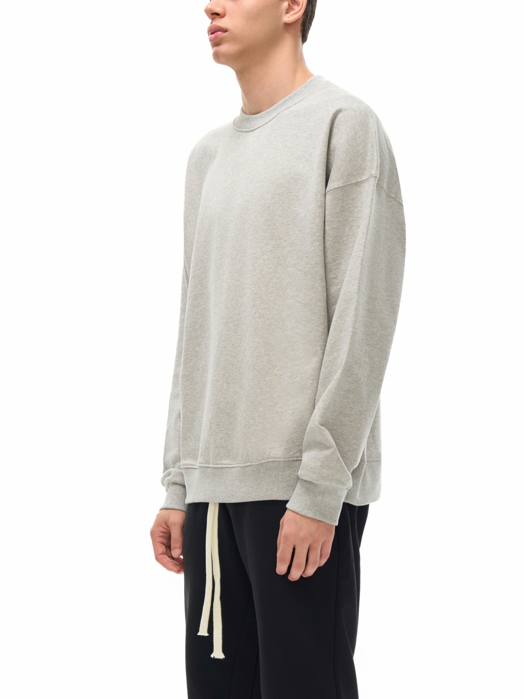 Heavyweight Cotton Sweatshirt – Essential Streetwear | Tapstitch-4
