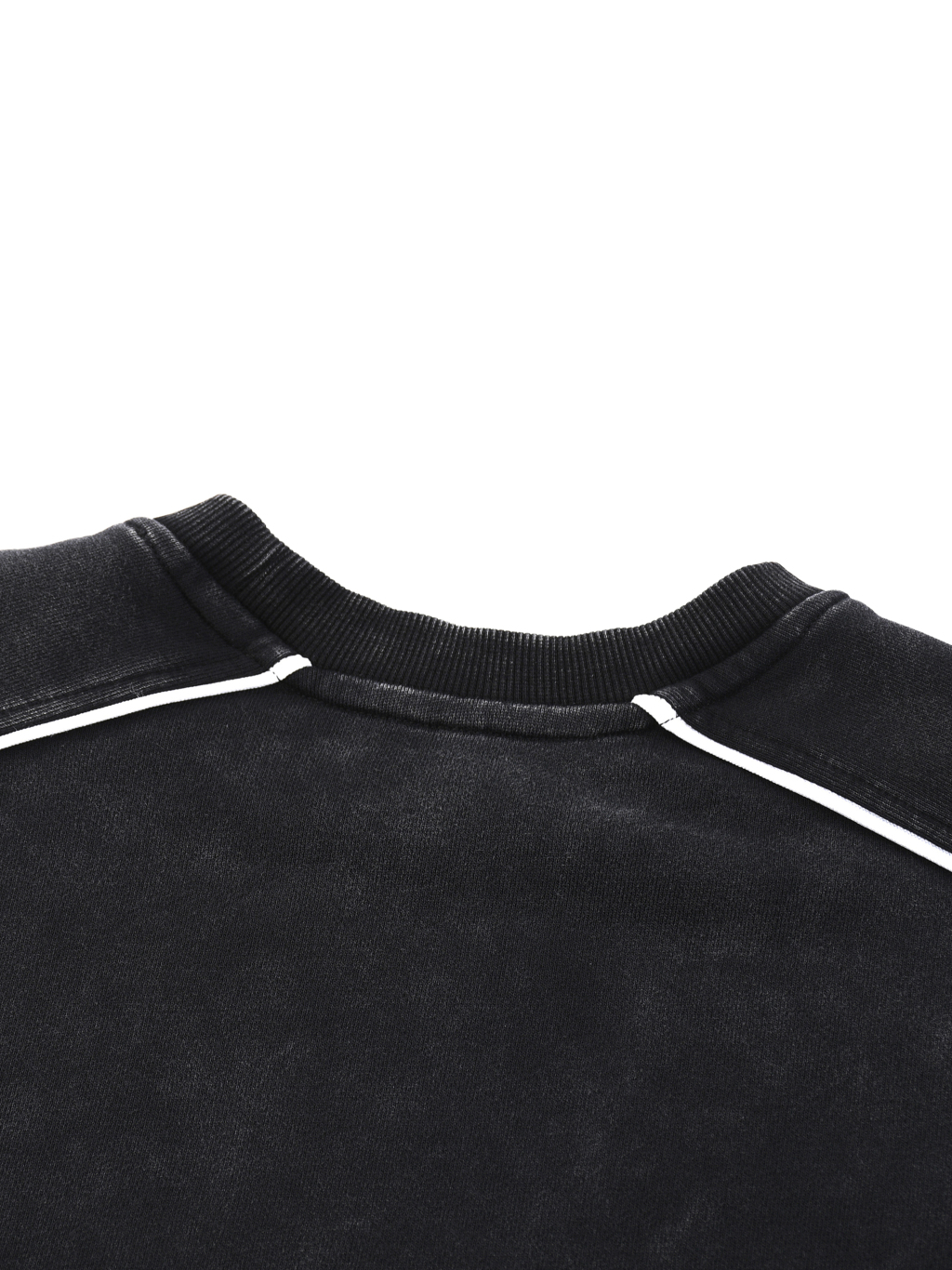 Mineral Wash Piping Raw Hem Sweatshirt #RW0068 | TAPSTITCH