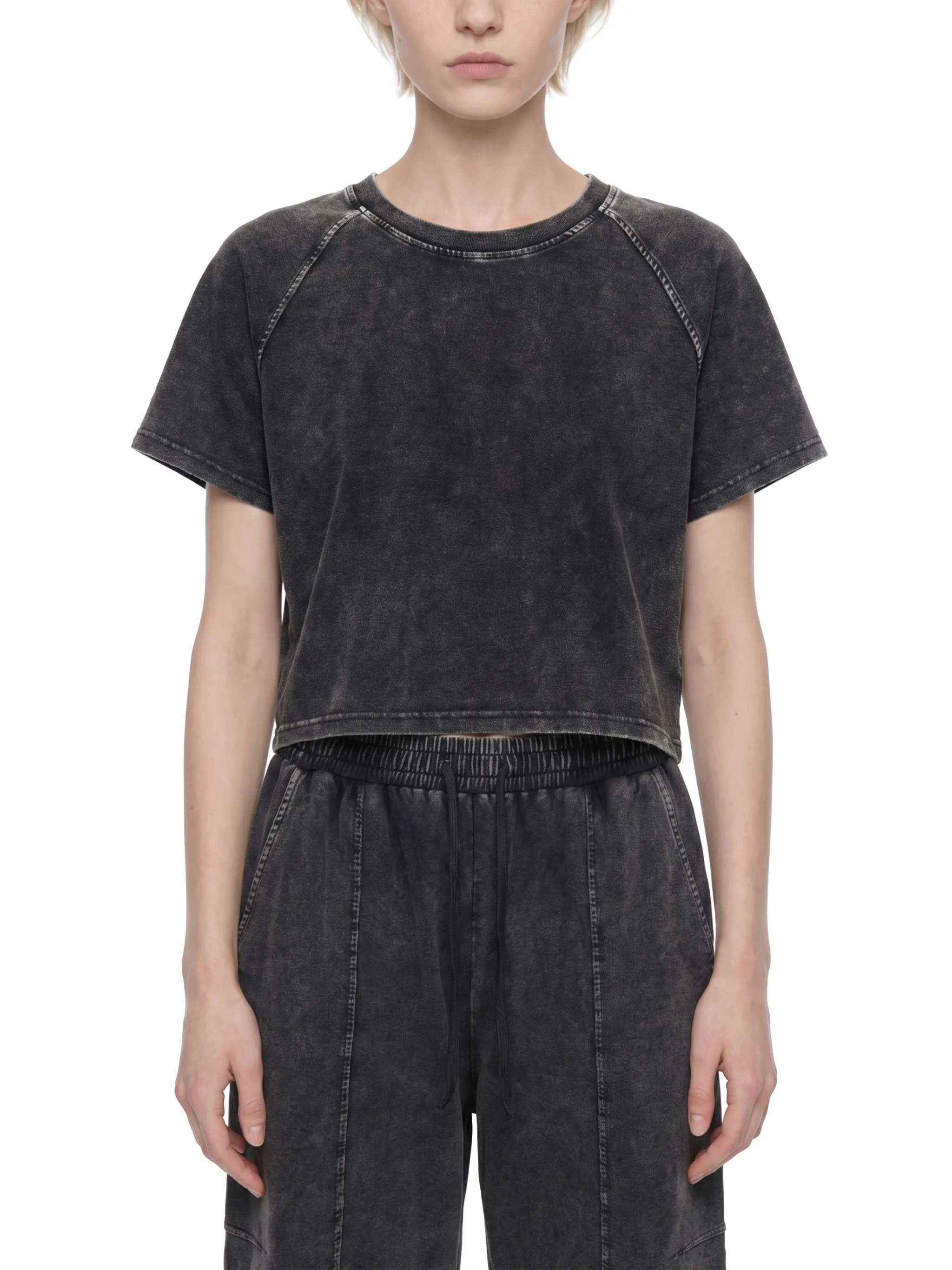Women's Mineral Wash Raglan Crop T-Shirt
