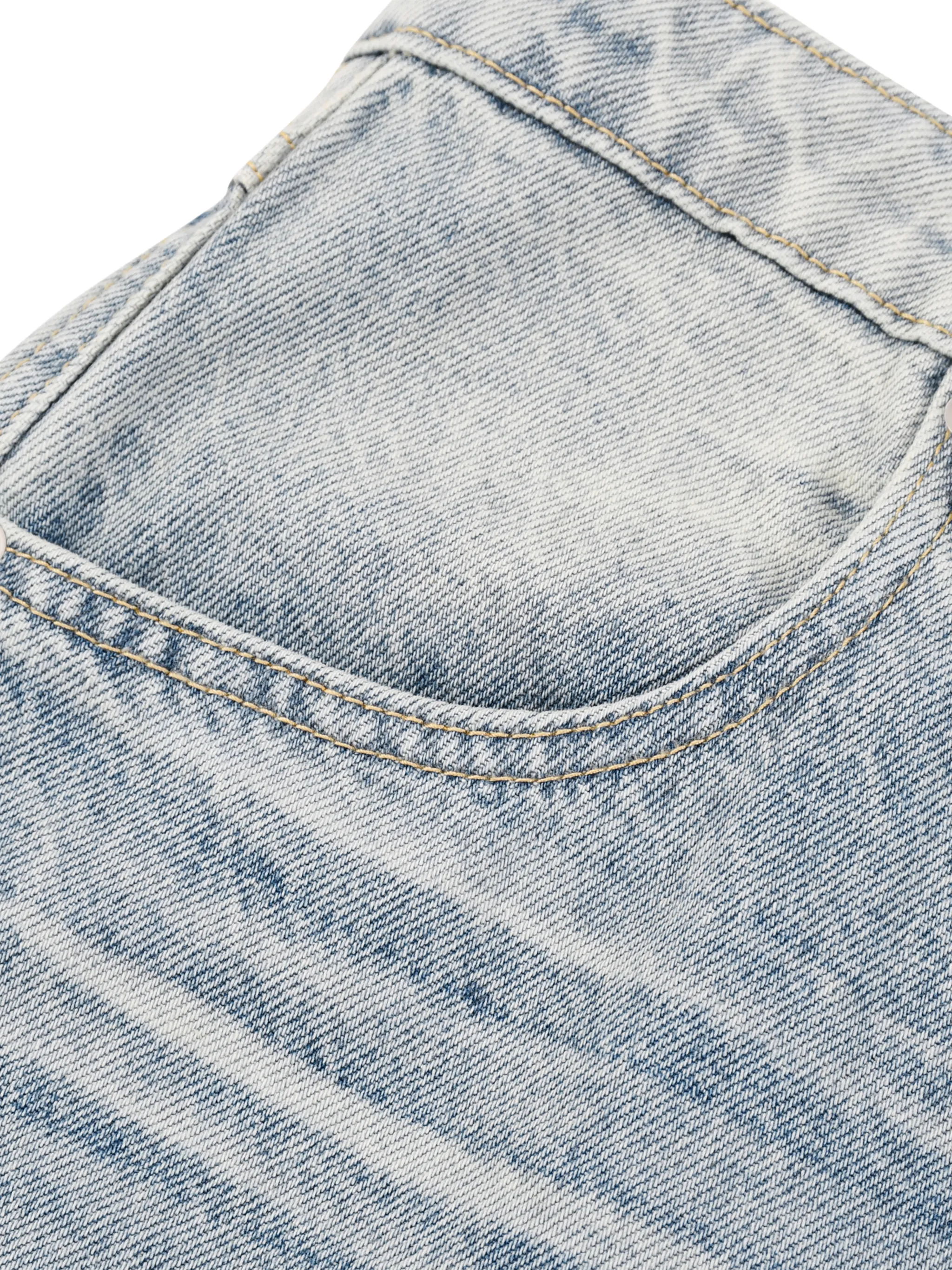 Men’s Enzyme Wash Wide Leg Jeans