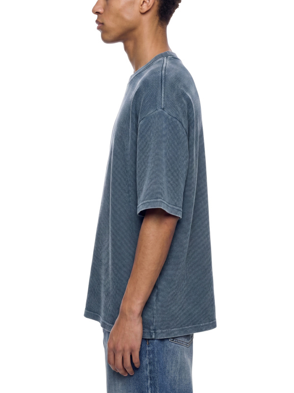 custom t-shirt