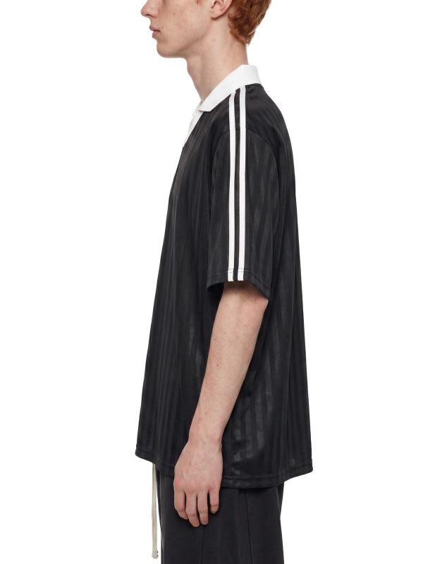 Contrast Collar Striped Soccer Jersey