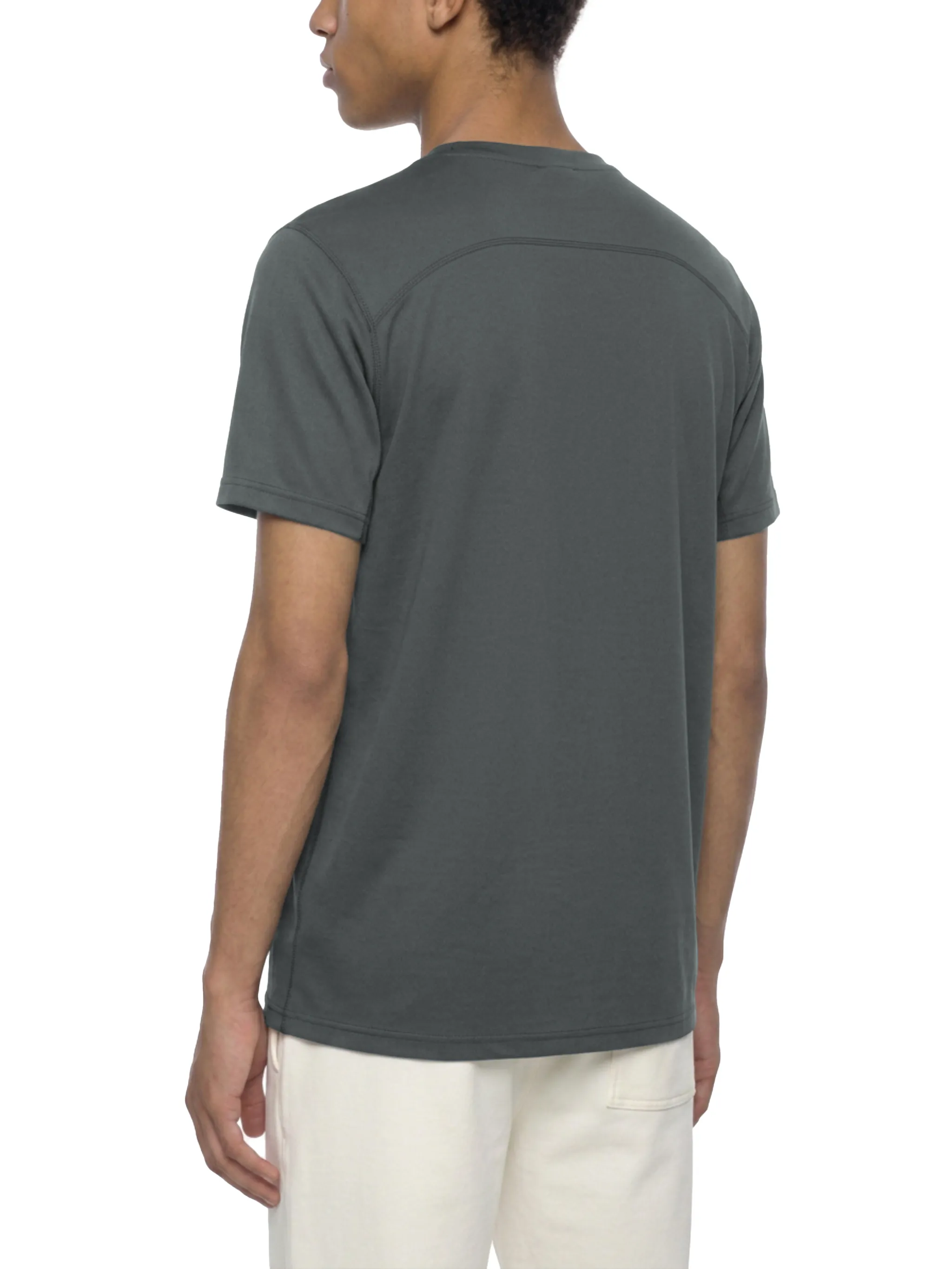 Men’s Regular Fit Performance T-Shirt