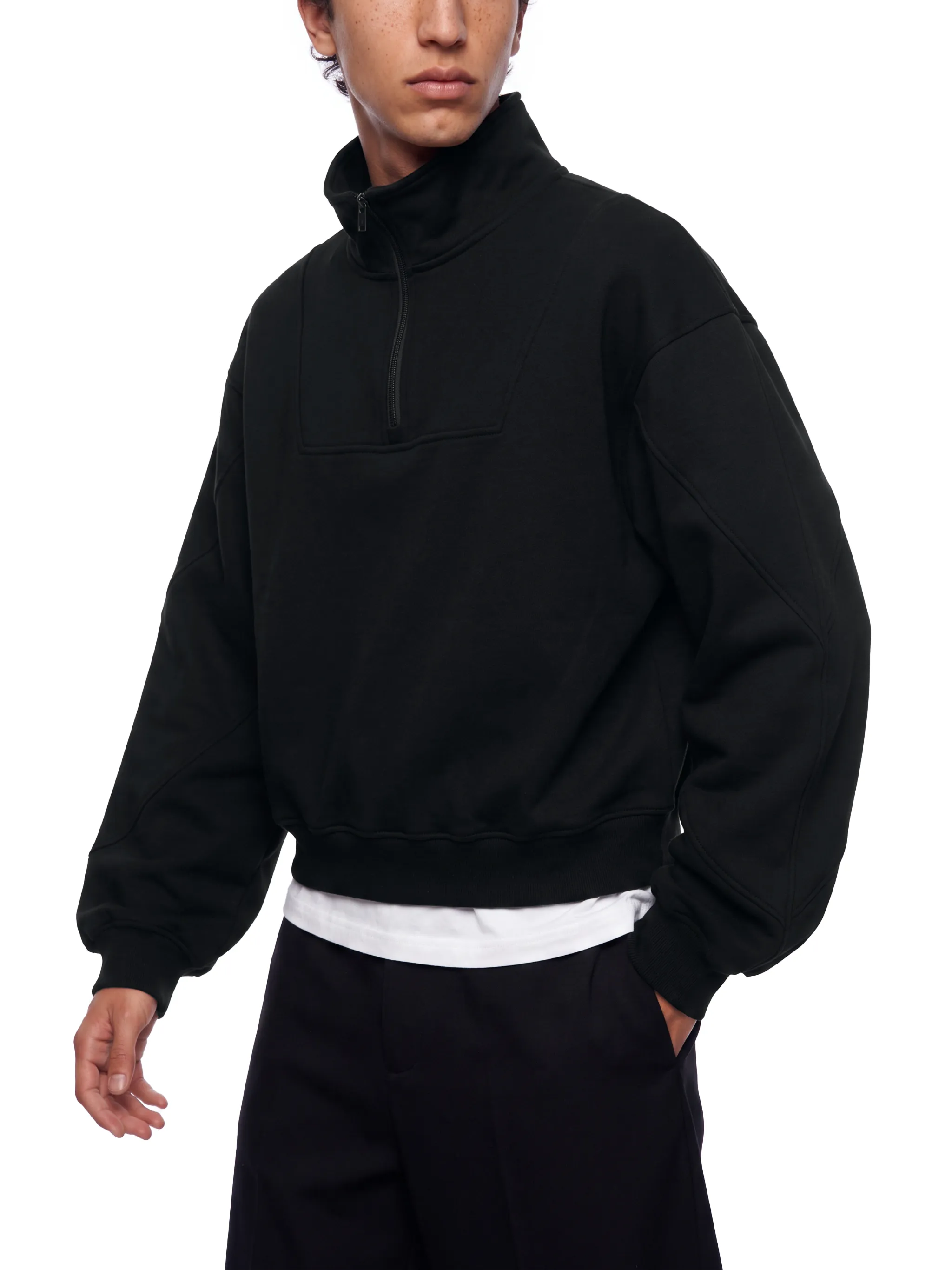 Women’s Loose Fleece Quarter-Zip Sweatshirt