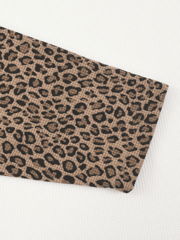 Unisex Leopard Panel Raglan Sleeve T-Shirt