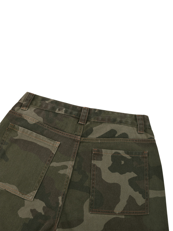 Men's Wide Leg Camo Shorts
