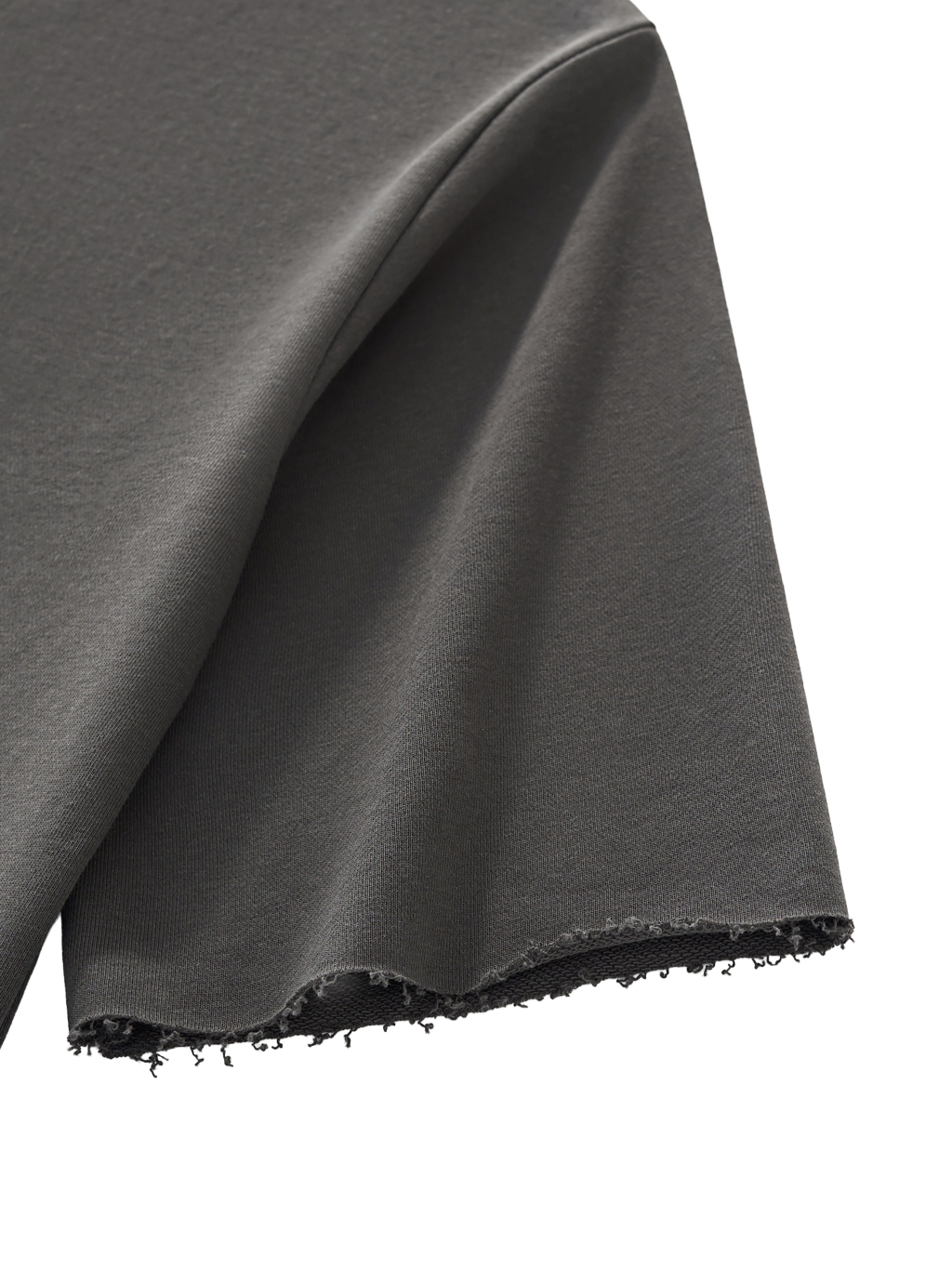Boxy Half-Sleeve Raw-Edge T-Shirt #RT0052 | TAPSTITCH-9